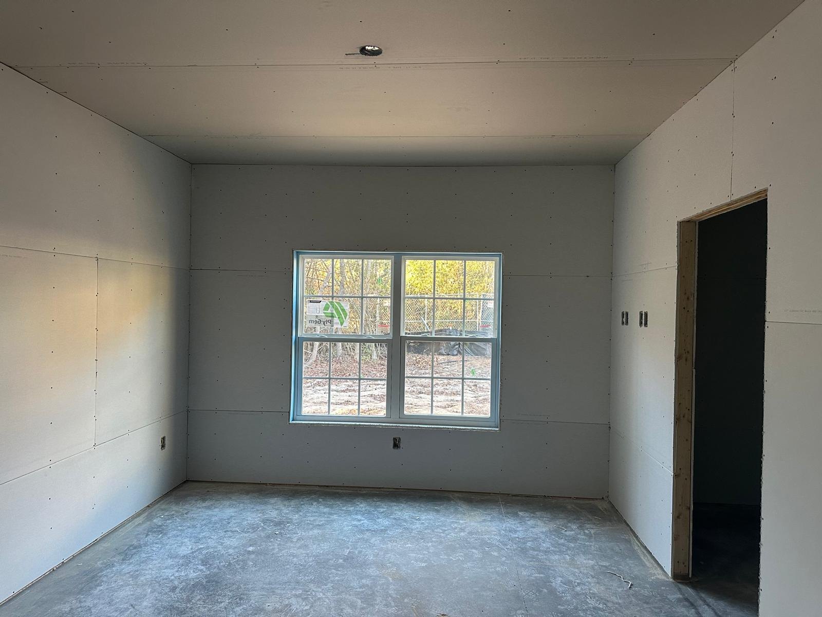 Drywall installation project photo 10